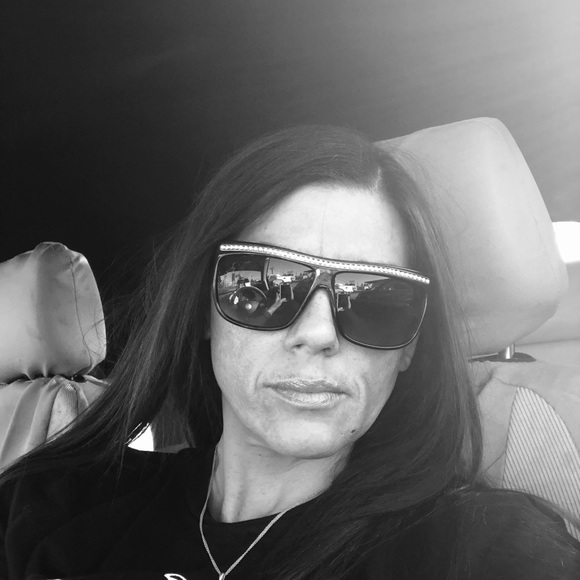 Meet your Posher, Richie - Picture 3 of 4